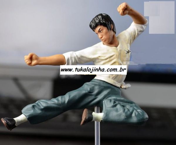 Boneco Bruce Lee - UNIFORME BRANCO AZUL (UNIDADE) - BANDAI